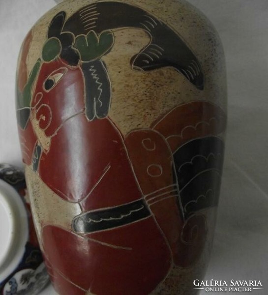 Ceramic vase with an oriental pattern