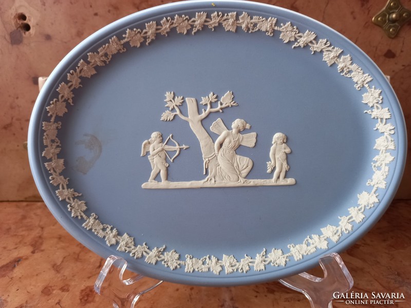 Rare large Wedgwood jasperware bowl/tray