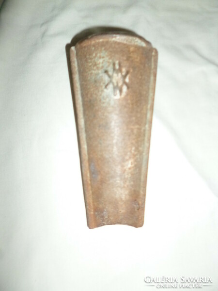 Antique tin Weiss Manfred scythe holder