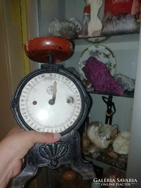 Antique scales are in the condition shown in the pictures
