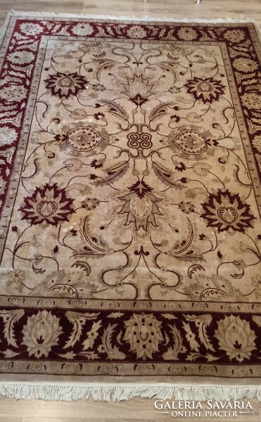 Hand-knotted wool carpet