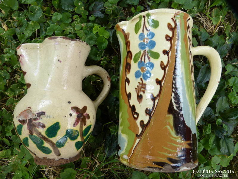 2 pcs. Ethnographic ceramics.