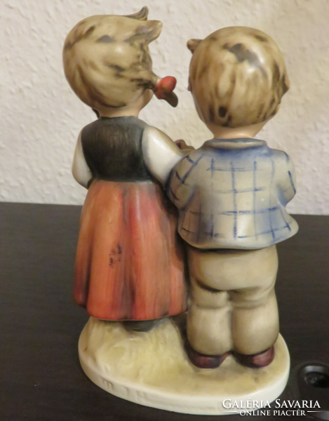 Hummel old large-sized pair of musicians figure