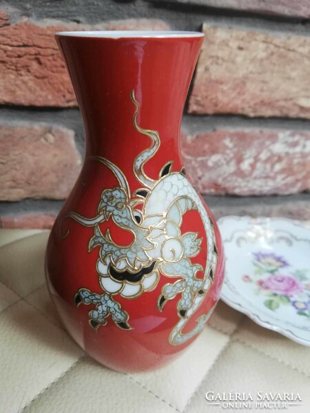 Wallendorf sárkányos váza+rózsás ékszertartó tálka