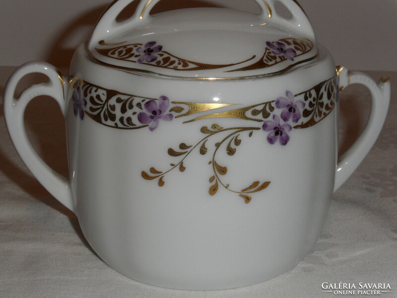 Old porcelain sugar bowl (damaged)