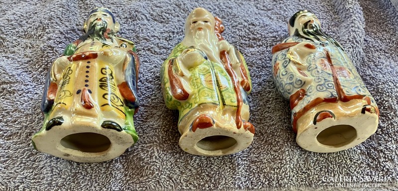 3 db kínai porcelán figura a keleti bölcsek sorozatból