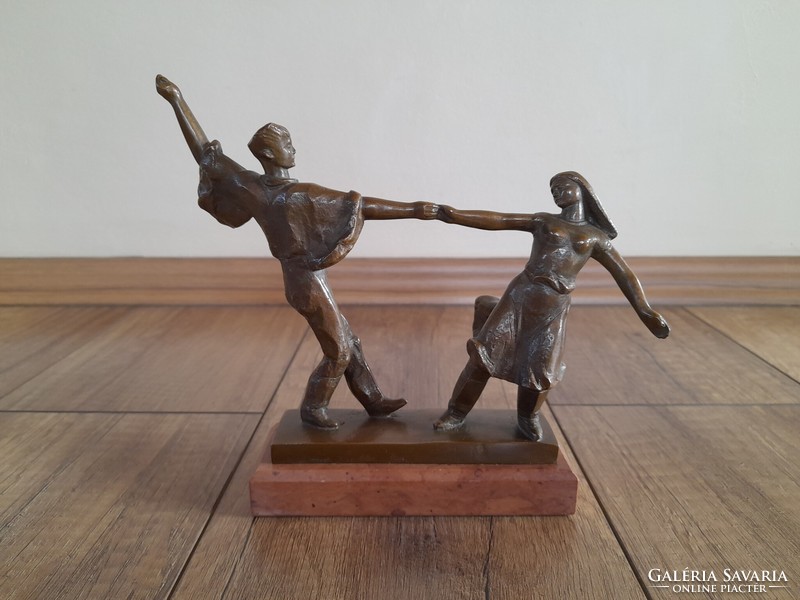 Olcsai Kiss Zoltán bronz táncoló pár