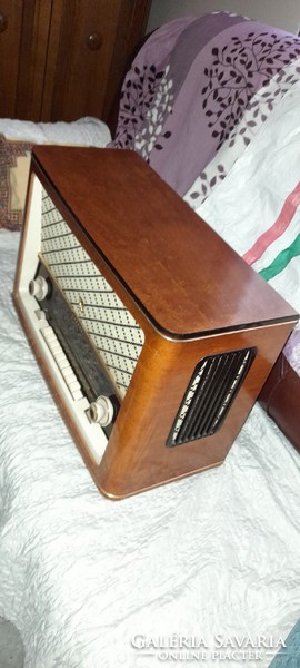 Antik , régi , vintage  Tesla Hymnus  625 A  elektroncsöves  rádió 1958 - 59  Prága , Csehszlovákia