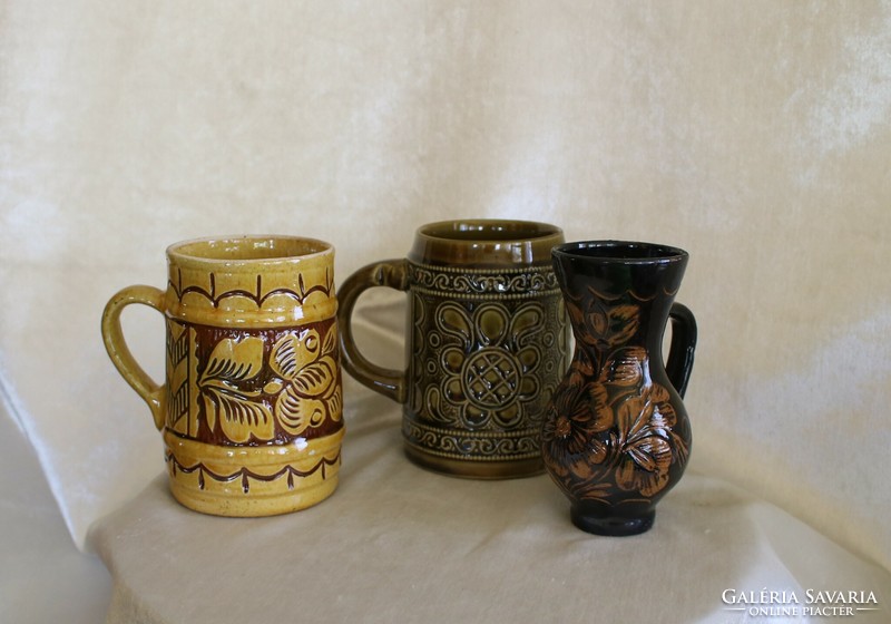 3 folk ceramics, one of the jars is marked - the work of a Korondi master