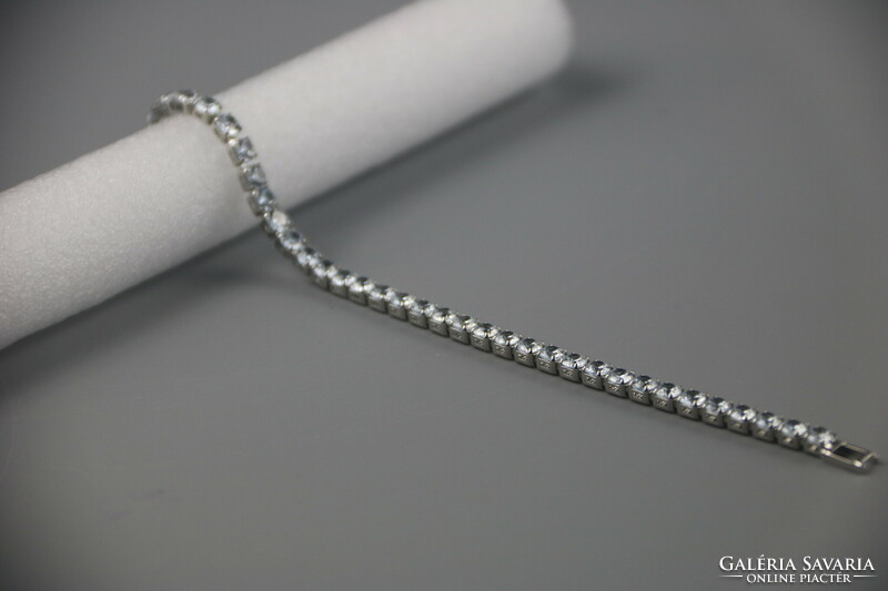 Carico tennis bracelet, silver color