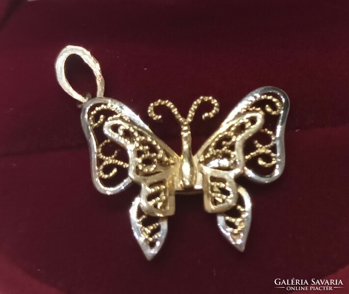14K gold butterfly pendant