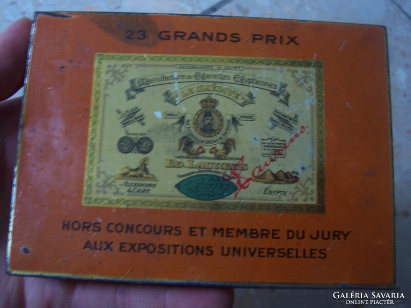 Prince de Monaco cigaretta doboz