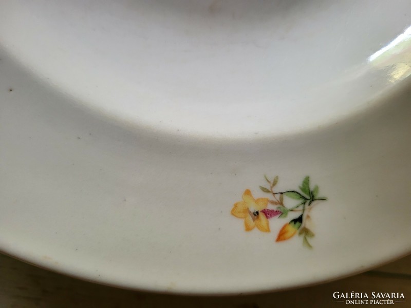 Kőbánya porcelain deep v. Soup plate