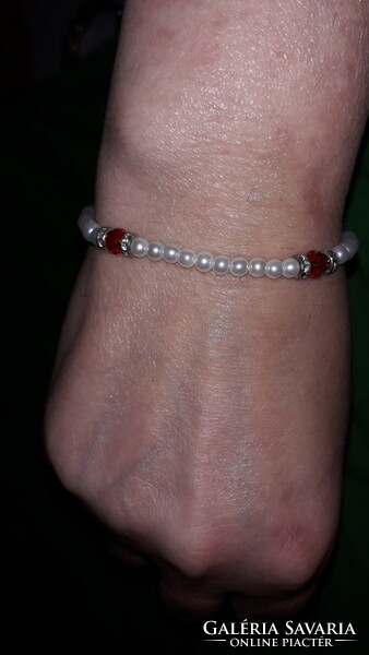 Discreetly elegant beautiful red stone-metal ring beaded handmade bracelet according to the pictures k 6.