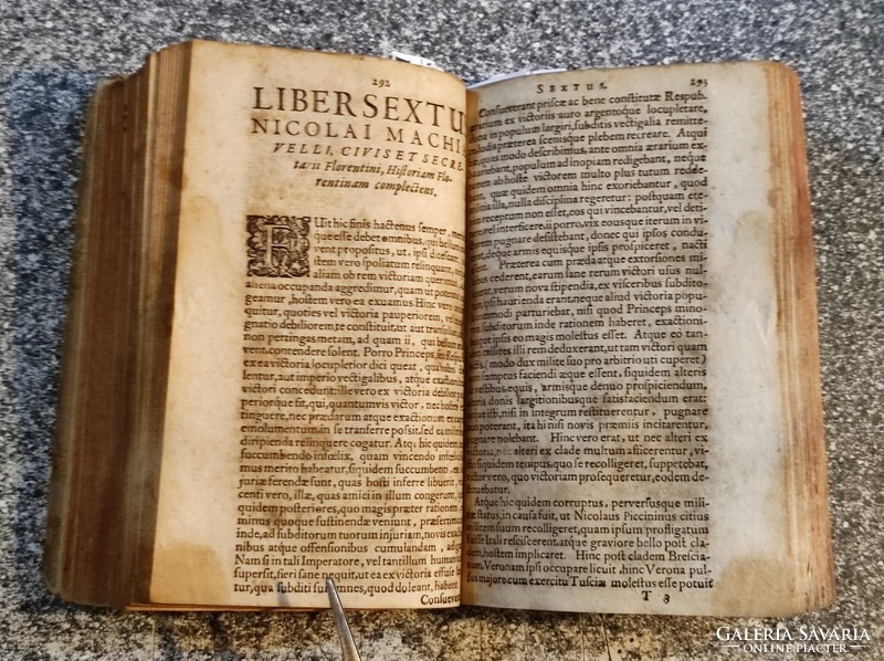 Historiae Florentinae Nicolai Machiavelli.. (Firenze története). Salsburg. Lazarus Zetner 1610