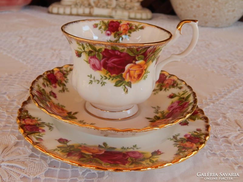 Royal albert old country roses tea breakfast sets, trios