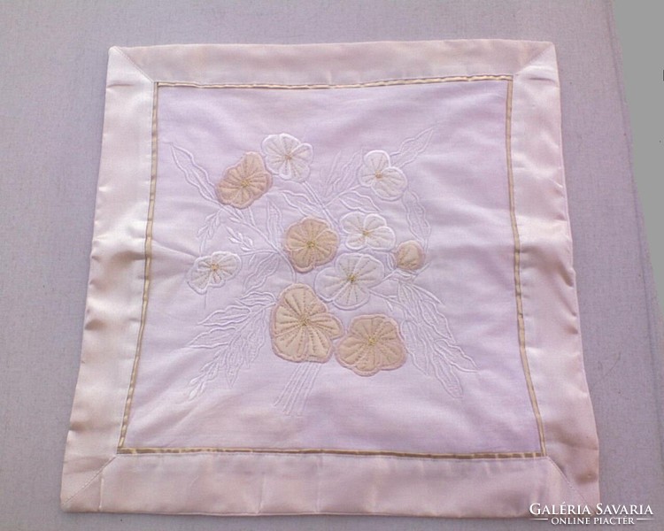 Wide silk hem embroidered cushion cover