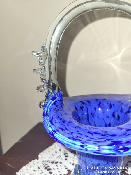 Hibátlan szakított üveg kosár, 21 cm