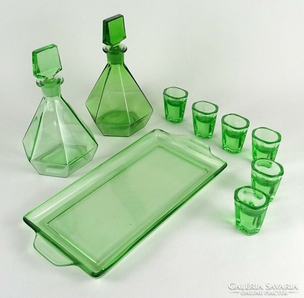 1N613 old green art deco liqueur glass brandy set