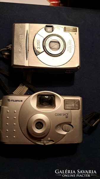 2 db modern fényképező ( Canon fuji ) Működése nem ismert.