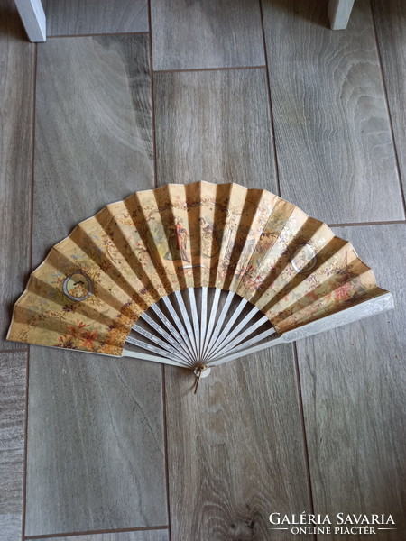 Wonderful old paper-wood fan (23.8x44.5 cm)