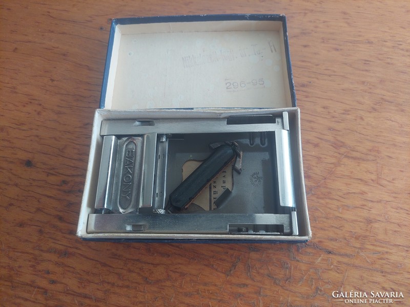Retro Bakony blade sharpener in box