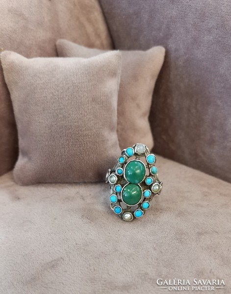 Antique silver ring with turquoise and baroque pearls