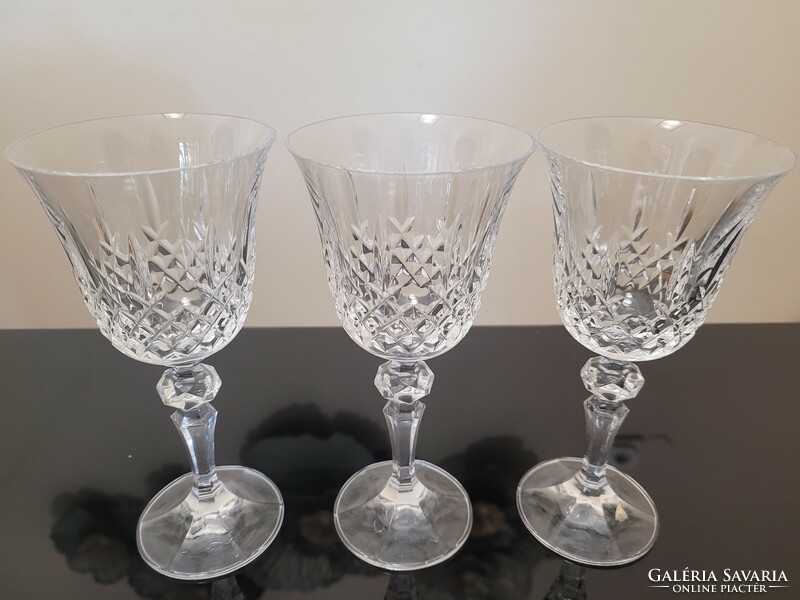 3 crystal wine glasses
