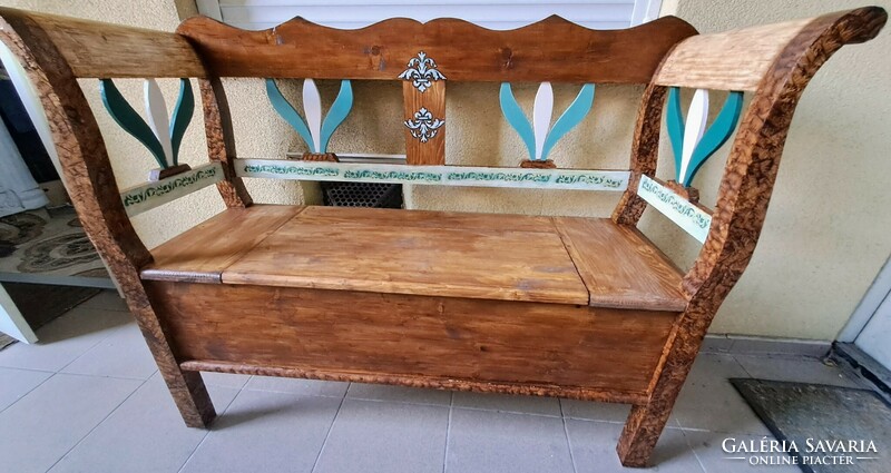 Traditional wooden horse with arms, chest, arm chest, bench with armrests