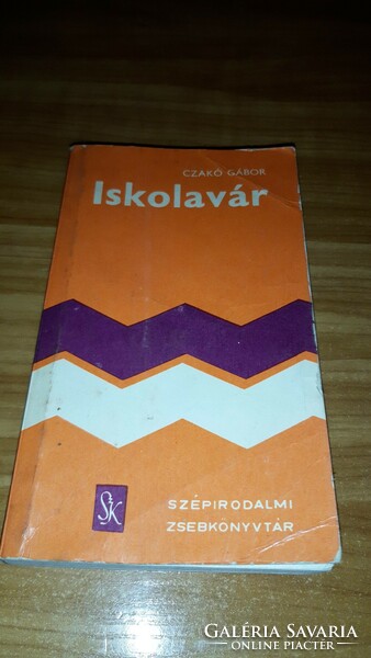 Gábor Czakó - school castle book