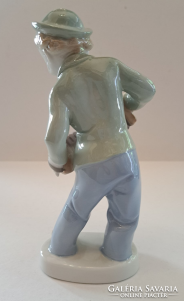Tangóharmónikás fiú porcelán figura