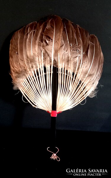 Original feather fan antique art deco negotiable