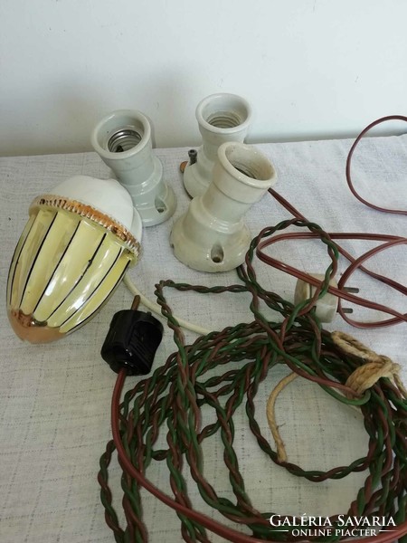 Porcelain counterweight and 3 porcelain lamp sockets with noris markings
