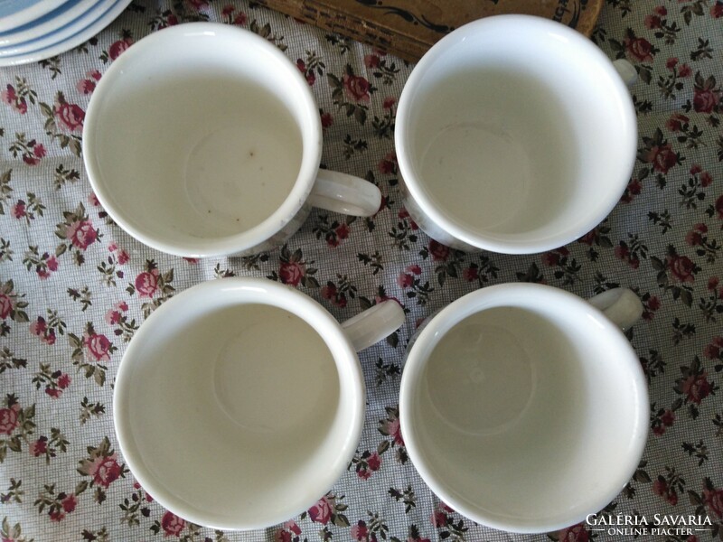 Négy személyes, teás, kávés - skandi jelleggel