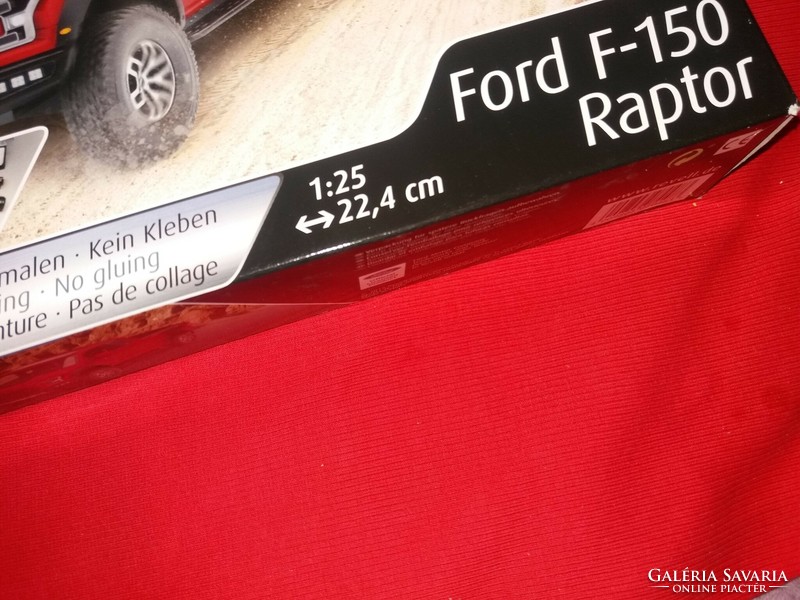 Quality revell ford - f- 150 raptor model kit set with model car box 1:24 according to the pictures
