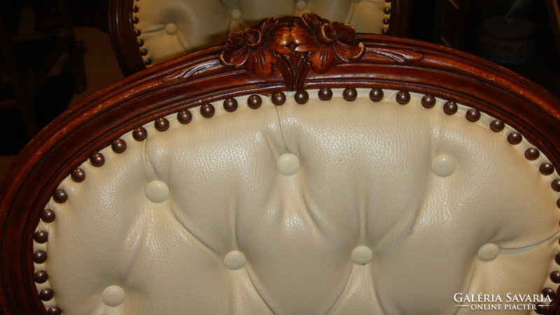 Four refurbished Viennese baroque chairs.
