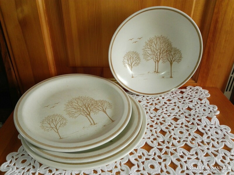 English porcelain Churchill plates...4 Pcs.