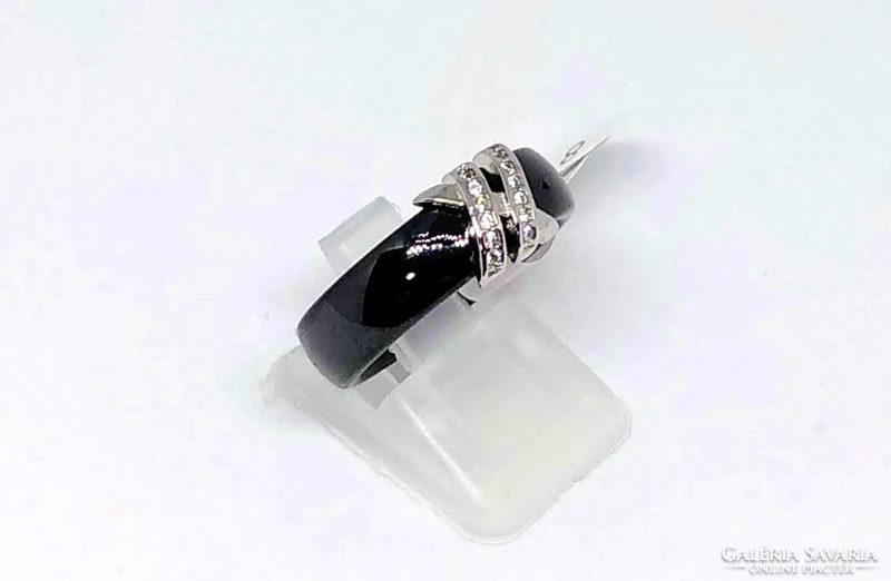 Latest ring trend! Black zircon-ceramic ring with zirconia crystals 273
