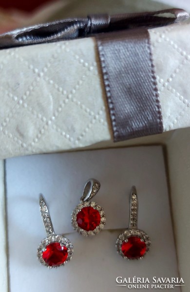 Shining fire red silver earring pendant set