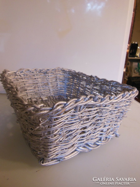 Basket - new - shiny - 32 x 27 x 12 cm - cane - thick - strong - quality