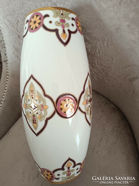Zsolnay szivar váza ritka dekor