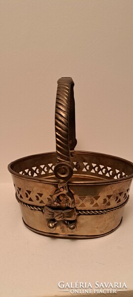 Basket with copper ears (offer, basket)