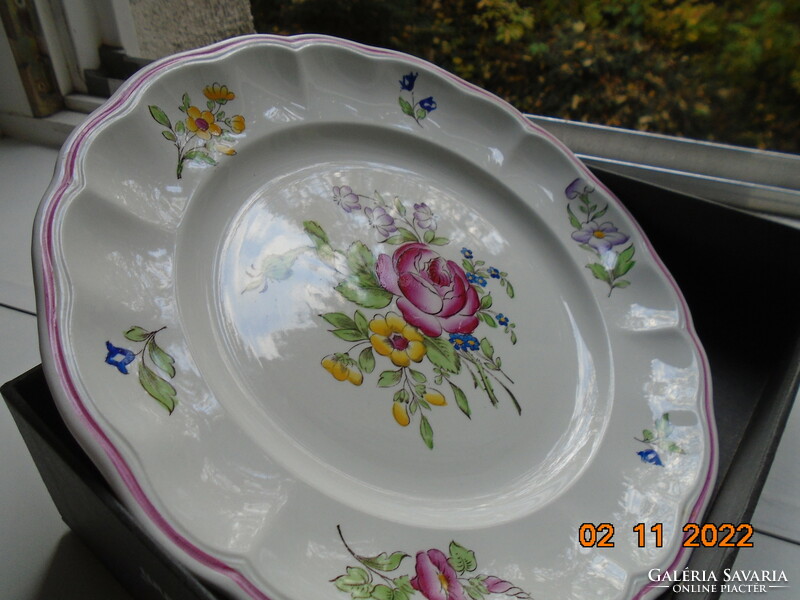 Spode marlborough sprays plate with a spectacular flower pattern 22 cm