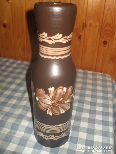 Ceramic vase from Hódmezővárárhely