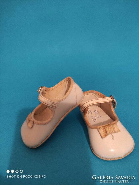 Vintage amerikai kézzel készült játék baba cipő 1 pár