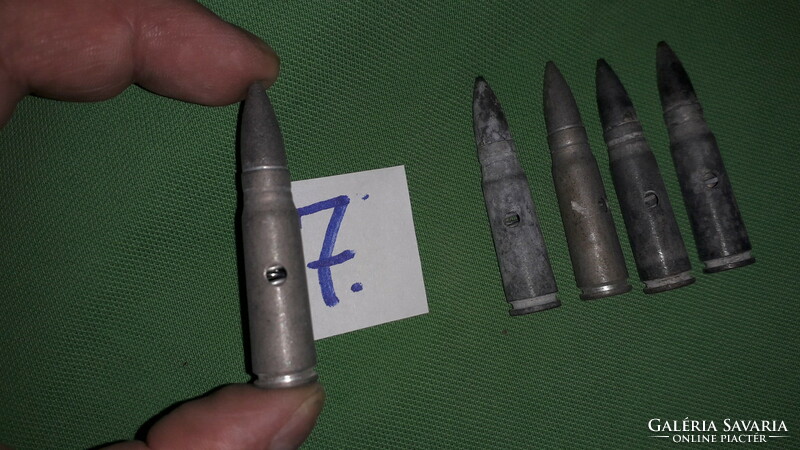 Antik hatástalanított talán gépfegyver lőszer / 60  - 21  jelzéssel / egyben 5 db képek szerint  7.