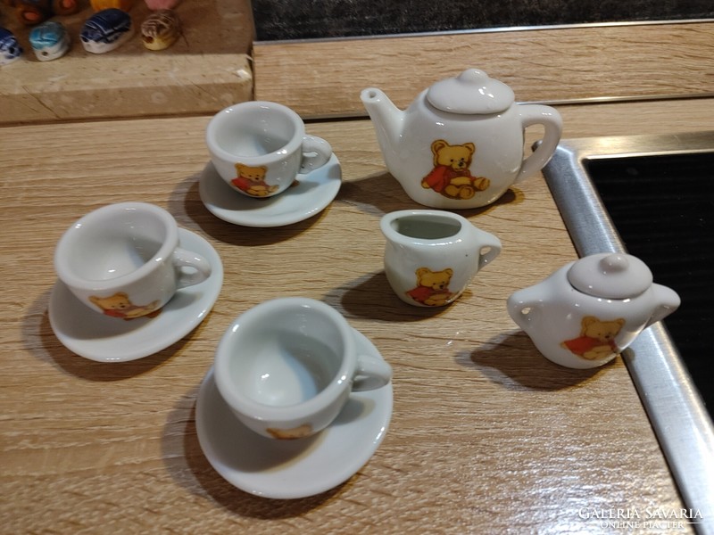 Porcelán teás szett  macis gyermekeknek