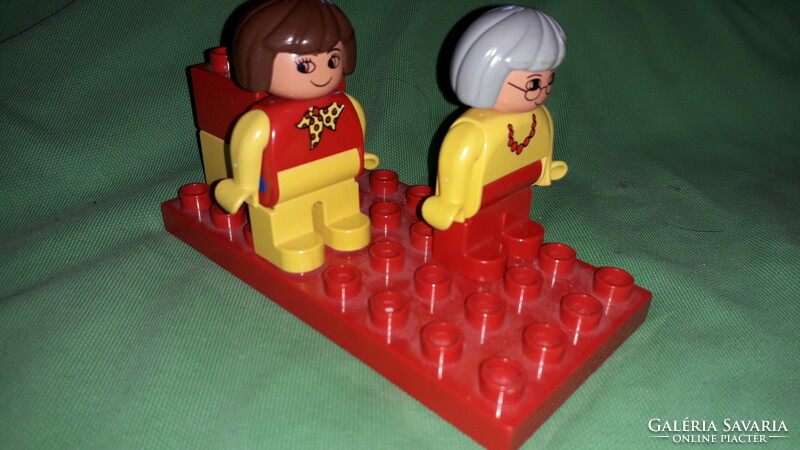 Eredeti LEGO® DUPLO építőjáték figurák emberkék alappal plasztik játék a képek szerint