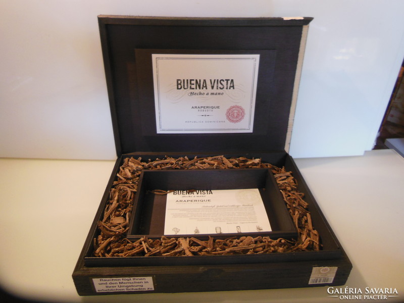 Box - wood - new - 30 x 23 x 6 cm - extremely solid - buena vista cigar