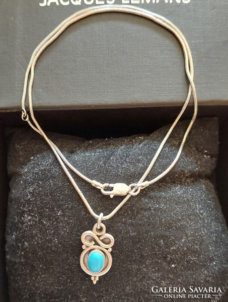 Silver snake chain with turquoise stone pendant